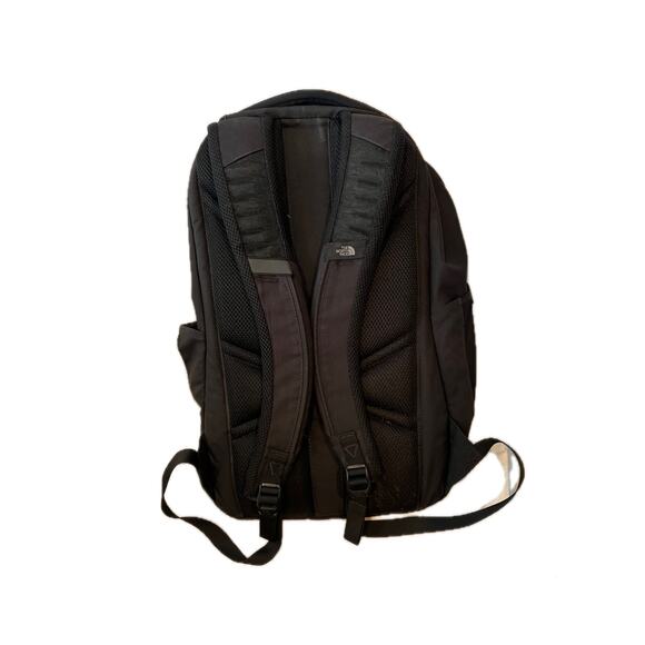 The North Face Vault Black Backpack - Picture 2 of 4